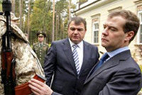 Медведев взялся за военную реформу