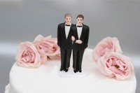 Французским мэрам запретили отказывать геям в регистрации браков