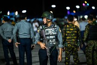 8 ЧЕЛОВЕК ПОГИБЛИ В РЕЗУЛЬТАТЕ ВЗРЫВОВ ОКОЛО КРУПНЕЙШЕЙ БИРМАНСКОЙ ТЮРЬМЫ В ЯНГОНЕ