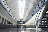 КОРОНАВИРУС: ВО ВСЕХ ФЕДЕРАЛЬНЫХ ТЮРЬМАХ США ОБЪЯВЛЕН РЕЖИМ ИЗОЛЯЦИИ