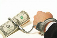 Лицензиат-должник