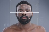 СИСТЕМА РАСПОЗНАВАНИЯ ЛИЦ МОЖЕТ ОШИБАТЬСЯ