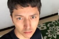 ЗАДЕРЖАННОМУ В КИТАЕ УЙГУРУ УДАЛОСЬ СДЕЛАТЬ НЕСКОЛЬКО СНИМКОВ И ВИДЕО В ЗАКЛЮЧЕНИИ