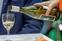 ВИННЫЕ БУТЫЛКИ: ПОЧЕМУ 0,75, А НЕ 1 ЛИТР?