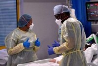 ИССЛЕДОВАНИЯ ПОКАЗЫВАЮТ, ЧТО 34% ПЕРЕБОЛЕВШИХ КОРОНАВИРУСОМ, СТРАДАЮТ ОТ ПСИХОЛОГИЧЕСКИХ ИЛИ НЕВРОЛОГИЧЕСКИХ РАССТРОЙСТВ