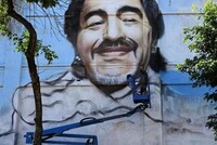 АЛКОГОЛЬ, ОДИНОЧЕСТВО, ПАРАНОЙЯ: ПОСЛЕДНИЕ ДНИ МАРАДОНЫ