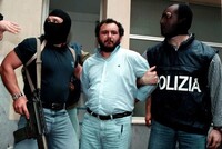 ИТАЛИЯ В ШОКЕ: НА СВОБОДУ ВЫШЕЛ УБИЙЦА ЛЕГЕНДАРНОГО СЛЕДСТВЕННОГО СУДЬИ ДЖОВАННИ ФАЛЬКОНЕ