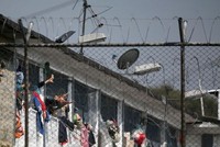 КРОВАВАЯ БОЙНЯ В ТЮРЬМЕ БОГОТЫ НА ФОНЕ КОРОНАВИРУСА