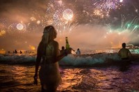 У КАЖДОЙ СТРАНЫ – СВОИ НОВОГОДНИЕ ТРАДИЦИИ