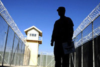 Афганцы подвергаются пыткам в «секретной американской тюрьме»