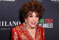 95-ЛЕТНЯЯ ДЖИНА ЛОЛЛОБРИДЖИДА РЕШИЛА БАЛЛОТИРОВАТЬСЯ В СЕНАТ