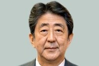 КТО ИЗ ИЗВЕСТНЫХ МИРОВЫХ ПОЛИТИЧЕСКИХ ДЕЯТЕЛЕЙ, КРОМЕ СИНДЗО АБЭ, БЫЛ УБИТ С ПОМОЩЬЮ ОГНЕСТРЕЛЬНОГО ОРУЖИЯ?