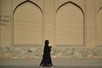 АФГАНСКИХ ЖЕНЩИН-СУДЕЙ ПРЕСЛЕДУЮТ УБИЙЦЫ, КОТОРЫХ ОНИ РАНЕЕ ОСУДИЛИ