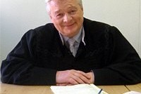 Валерий Степанов