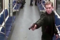 Национальный ответ или наши люди в метро с пистолетами не ездят