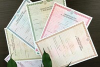 В ФНП рекомендовали, какие бумажные документы надо хранить, а какие не стоит