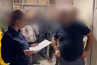 Министр строительства и ЖКХ Красноярского края подозревается в совершении преступления, предусмотренного п. «е» ч. 3 ст. 286 УК РФ (превышение должностных полномочий), возбуждено уголовное дело, сообщили в СКР
