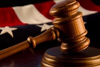 Отсидевший 27 лет невиновный житель США вышел на свободу благодаря раскаявшейся убийце