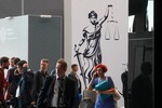 Влияние юридического сообщества на формирование репутации как отдельных клиентов, так и России в целом обсудили участники делового завтрака АЮР на полях ПМЮФ-2025