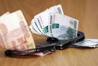 На Алтае адвоката подозревают в мошенничестве в особо крупном размере
