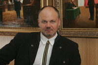 Чем больше выбора у студента, как выполнить свой гражданский долг, тем лучше