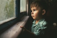 Впервые в российской судебной практике больницу обязали содержать сына умершей во время операции от септического шока пациентки