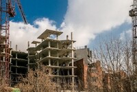 Жительница Брянской области взыскала с застройщика неустойку за нарушение срока передачи объекта недвижимости