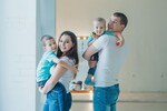 Депутат Сергей Миронов считает, что «Семейная ипотека» демографическую проблему не решает, поэтому фракция «Справедливая Россия – За правду» предлагает запустить госпрограмму строительства жилья, предоставлять его надо по соцнайму с возможностью последующего перехода квартиры в собственность граждан