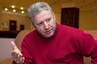 «Поборы происходят не от недостатка средств в школе, а от нашей испорченности»