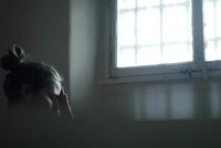 В Саратове проверят информацию о 16-летней девушке, которую мать держала взаперти, сообщили в областном управлении СК