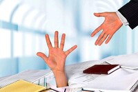 Бизнес получит возможность реструктуризировать долги, а также использовать инструмент досудебного соглашения о санации, соответствующие поправки в закон «О несостоятельности (банкротстве)» Госдума единогласно приняла в третьем чтении, пишет «РГ»