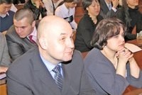 От цвета волос и  адреса электронной почты зависит успех в поиске работы