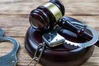На заседании 8 декабря ВККС рассмотрит представления о возбуждении уголовных дел в отношении пятерых судей, одна из них уже находится под стражей по другому уголовному делу