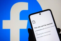 Российский программист считает, что сбой Facebook устроили хакеры