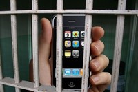 ФПА РФ предлагает дать право на телефонный звонок всем задержанным полицией