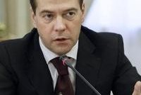 Медведев поручил правоохранителям разобраться с атаками на ЖЖ