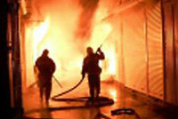 В Москве сожгли здание дорожной службы