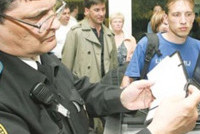 Минфин должен 100 тыс. рублей жителю Волгограда