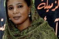 Судан: публичные порки женщин за ношение брюк