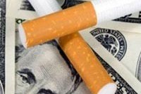 Иск на $10 млрд к табаку