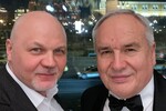 ЭСМИ «ЗАКОНИЯ» искренне поздравляет члена Редсовета, президента МоНП Станислава Смирнова с юбилеем!