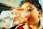 В Минпромторг не поступал запрос о запрете продажи газировки детям