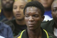 В ЮАР два расиста засунули в гроб чернокожего. Чем это закончилось