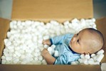В детдомах России все больше брошенных иностранцами детей