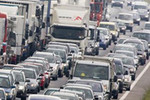 Медведев обеспокоен дорожными пробками в Москве