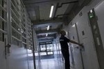 Фрибург: Отделения для женщин и несовершеннолетних подлежат закрытию