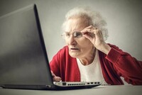 Склока пенсионерок в интернете закончилась прокурорской проверкой, судом и штрафом