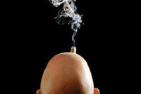 Продлен арест психиатра Леонида Уманского