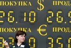 Греф: Спроса на валюту среди населения снизился