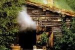 Челябинские участковые уморили в бане местного жителя